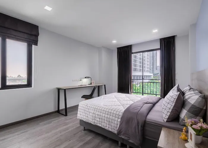 公寓 Aqua Residences อควา เรสซิเดนซ์ ห้องพักใหม่ให้เช่า ติดรถไฟฟ้าสถานีวุฒากาศ *