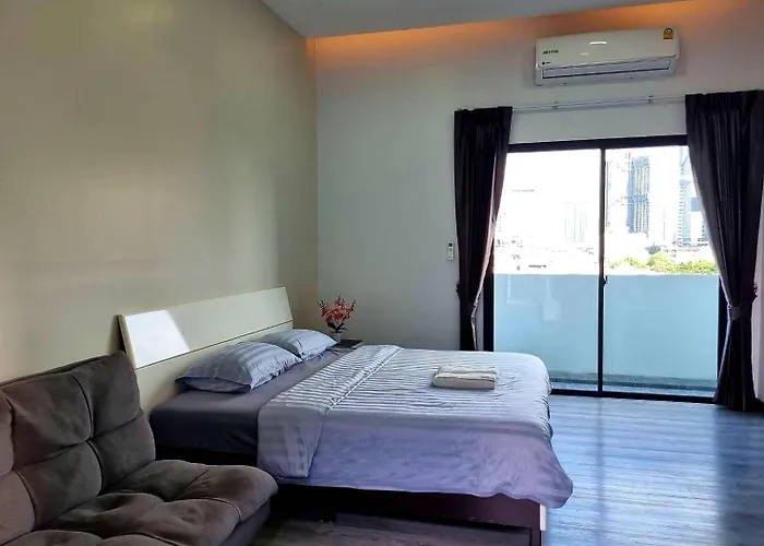 Aqua Residences อควา เรสซิเดนซ์ ห้องพักใหม่ให้เช่า ติดรถไฟฟ้าสถานีวุฒากาศ 公寓